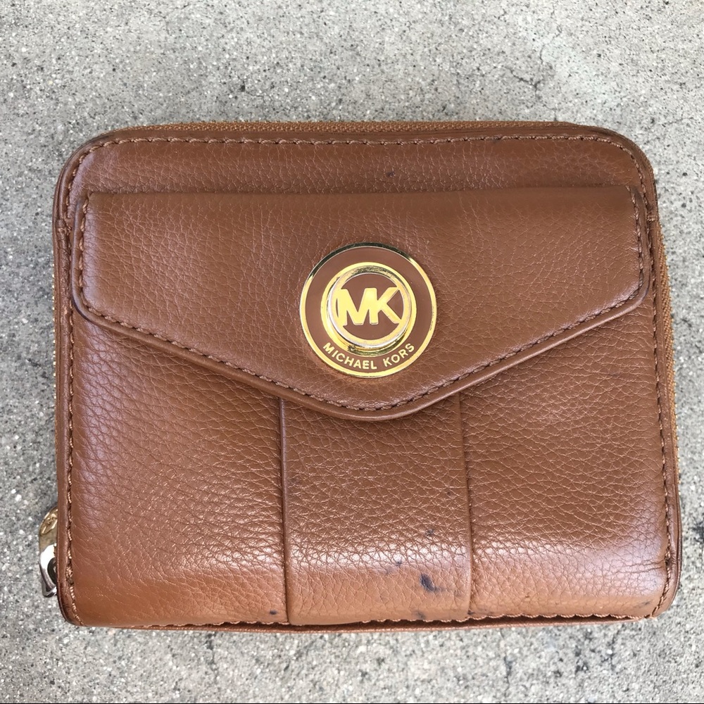 Genuine leather Micheal Kors wallet